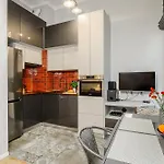 Apartman Shortstaypoland Brzeska B147 Varsó