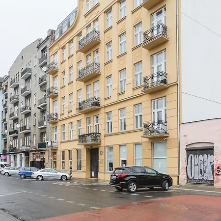 Shortstaypoland Brzeska B147 Apartman Varsó