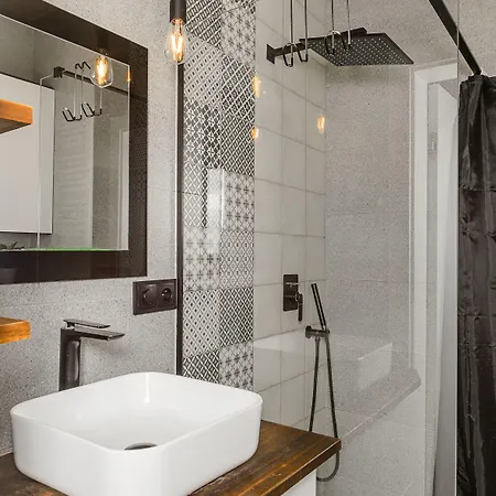 Apartamento Shortstaypoland Brzeska B147