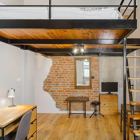 Shortstaypoland Brzeska B147 ורשה